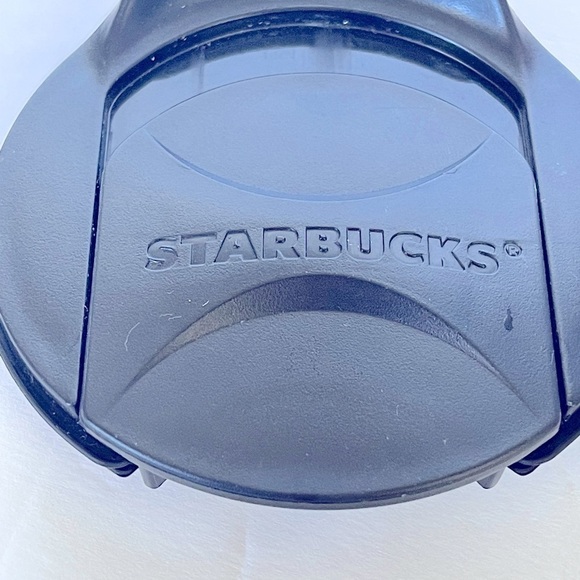 Starbucks Travel Mug Glossy White EUC 11oz - Picture 8 of 13